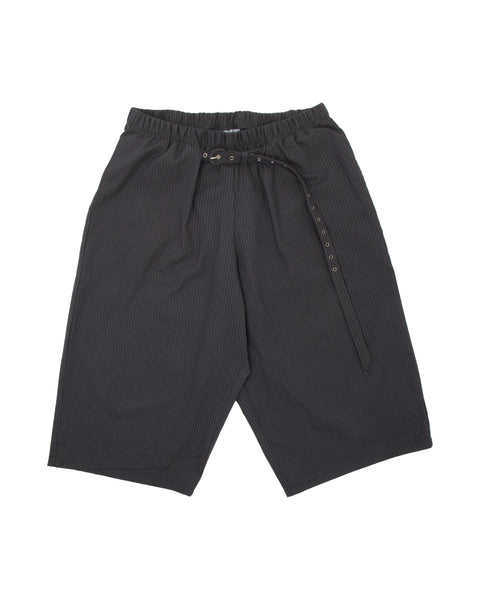 Relaxed Belted Long Capri Short